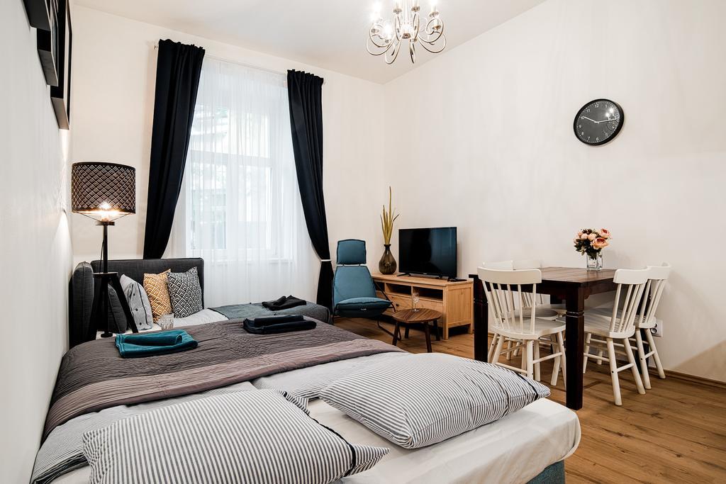 Apartment Gesse Březinova Praha Exteriér fotografie