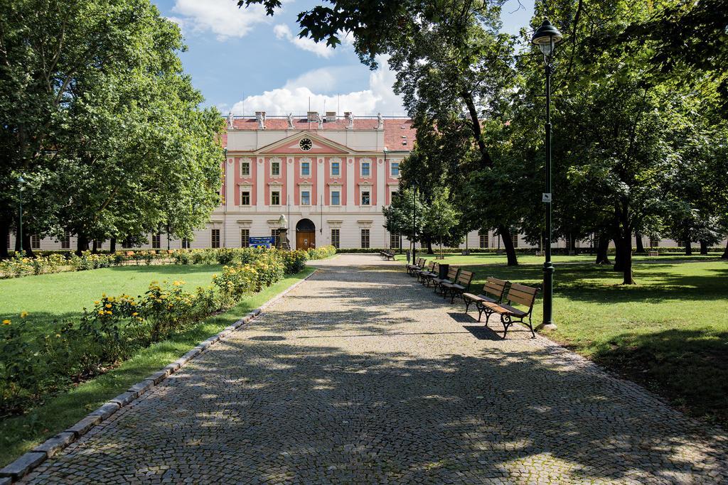 Apartment Gesse Březinova Praha Exteriér fotografie