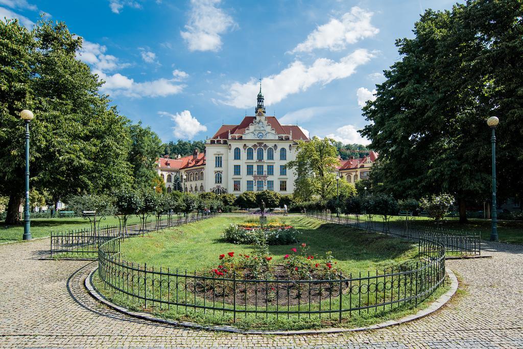 Apartment Gesse Březinova Praha Exteriér fotografie
