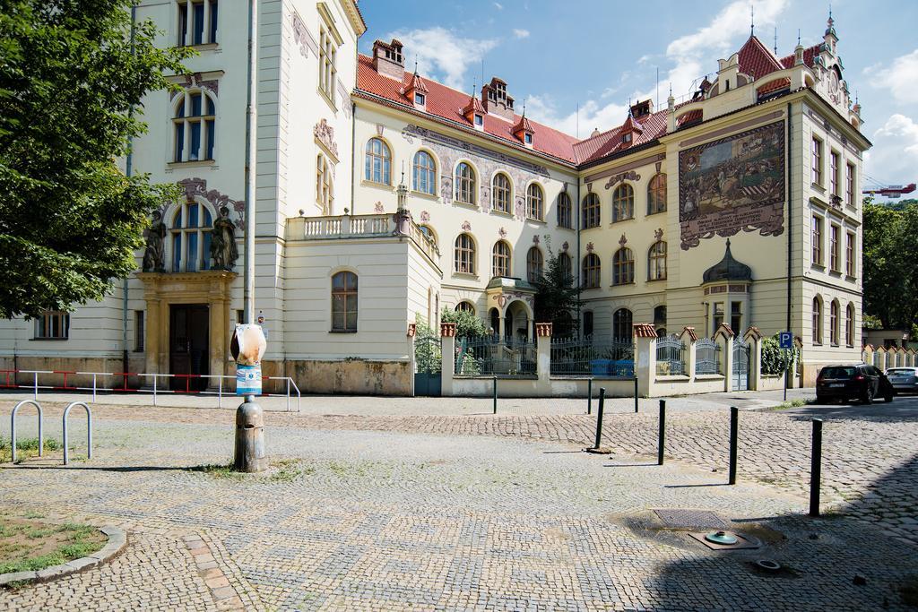 Apartment Gesse Březinova Praha Exteriér fotografie